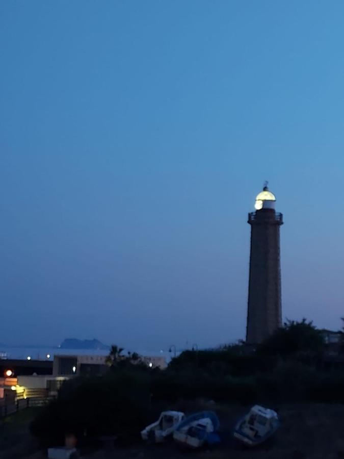 Apartamento A 150 Metros De La Playa Y Del Puerto Deportivo Estepona Esterno foto